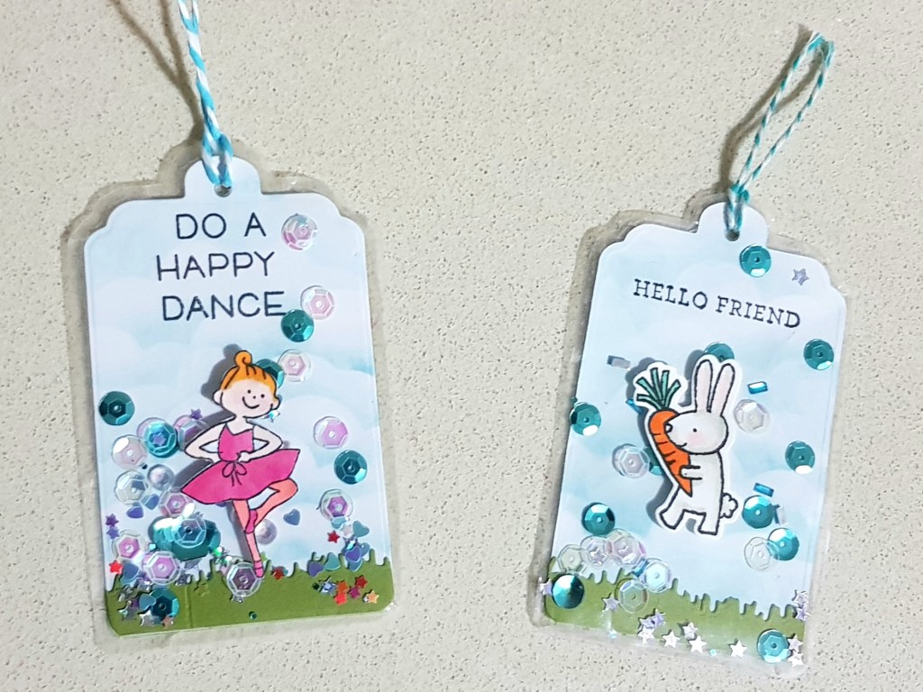 How to make shaker bookmarks without fuse tool. Easy and cheap papercrafting and stamps ideas.