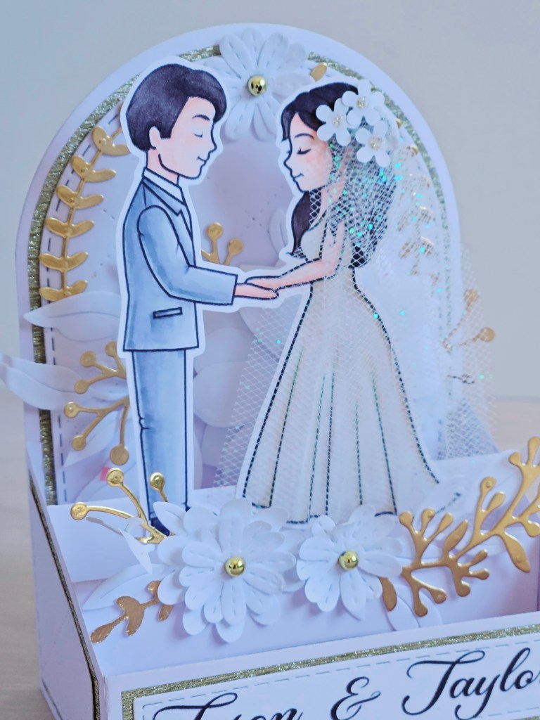 Handmade wedding card gold and white theme pop up diy