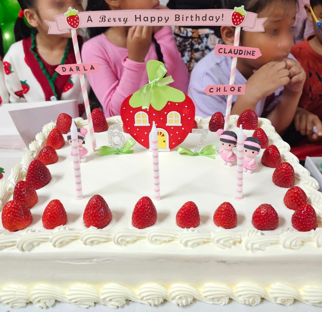 Make your own cake topper DIY strawberry themed birthday party