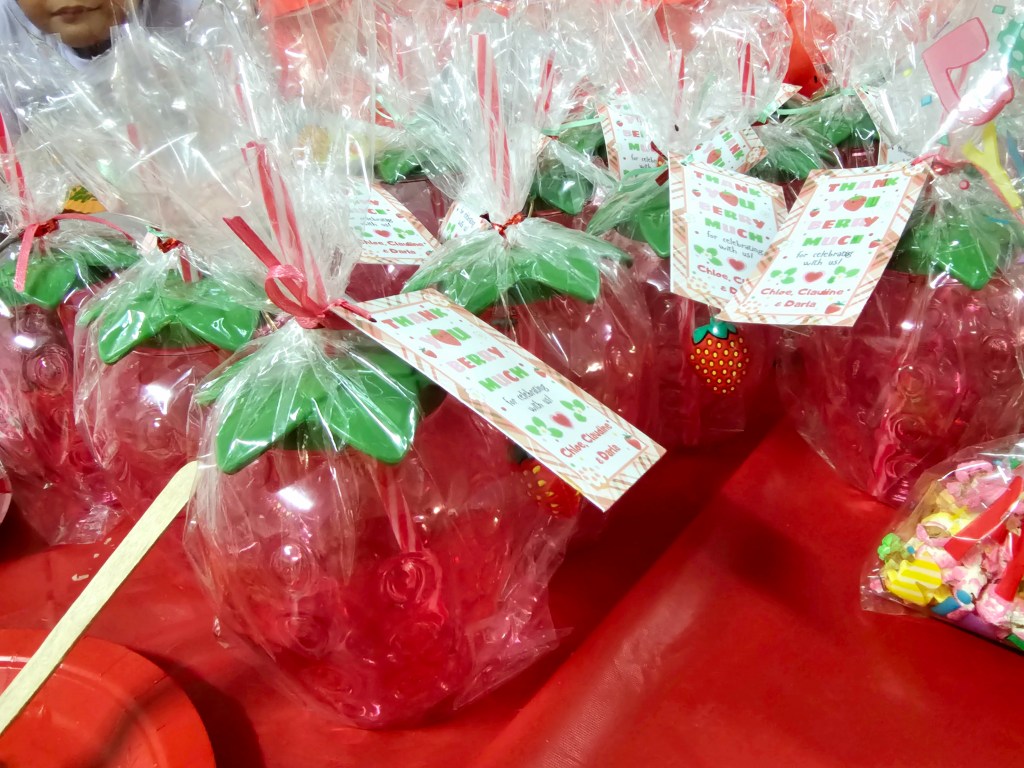 strawberry themed party giveaways
